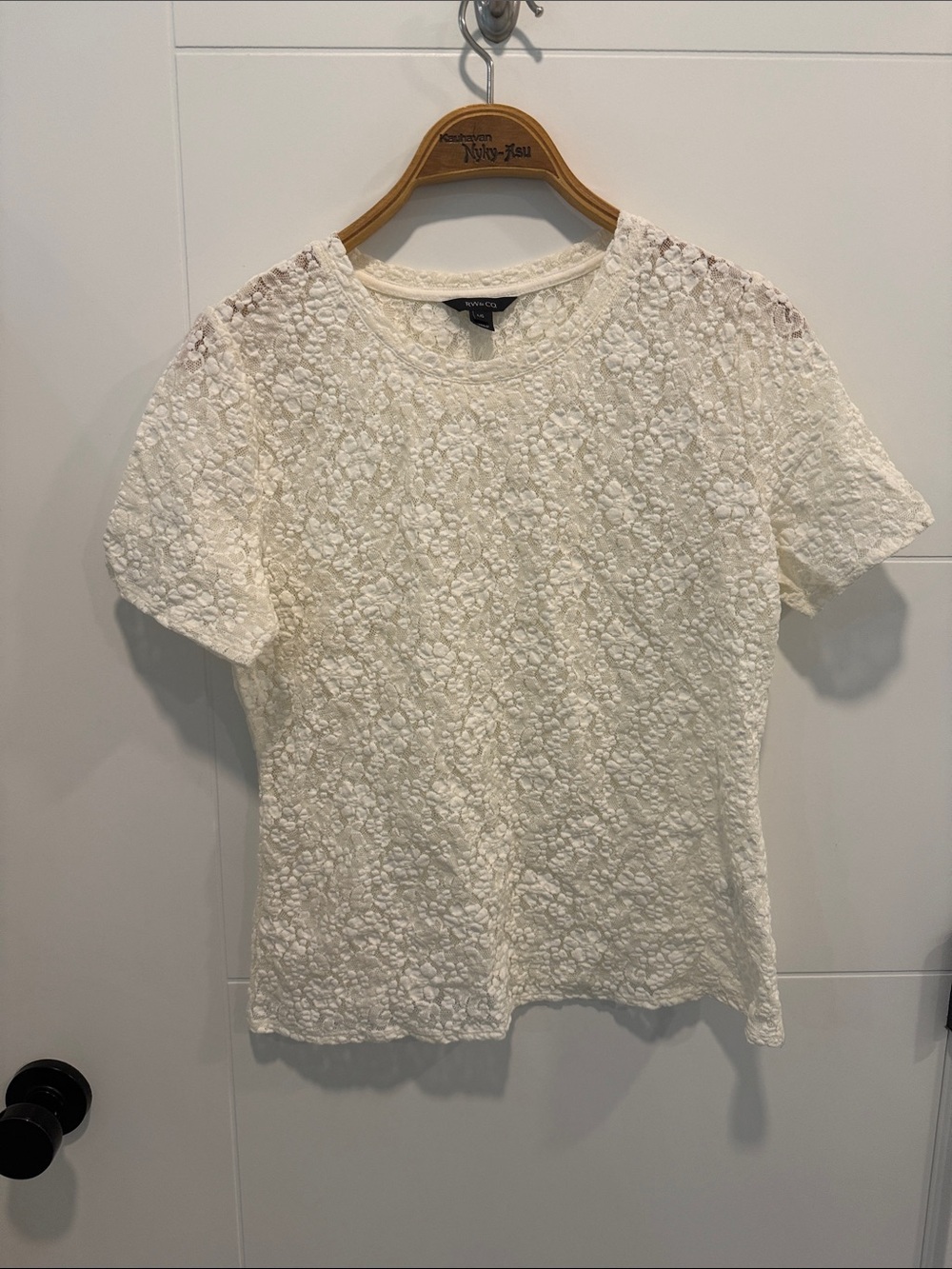 RW& Co Ivory Floral Lace Short Sleeve Top size large